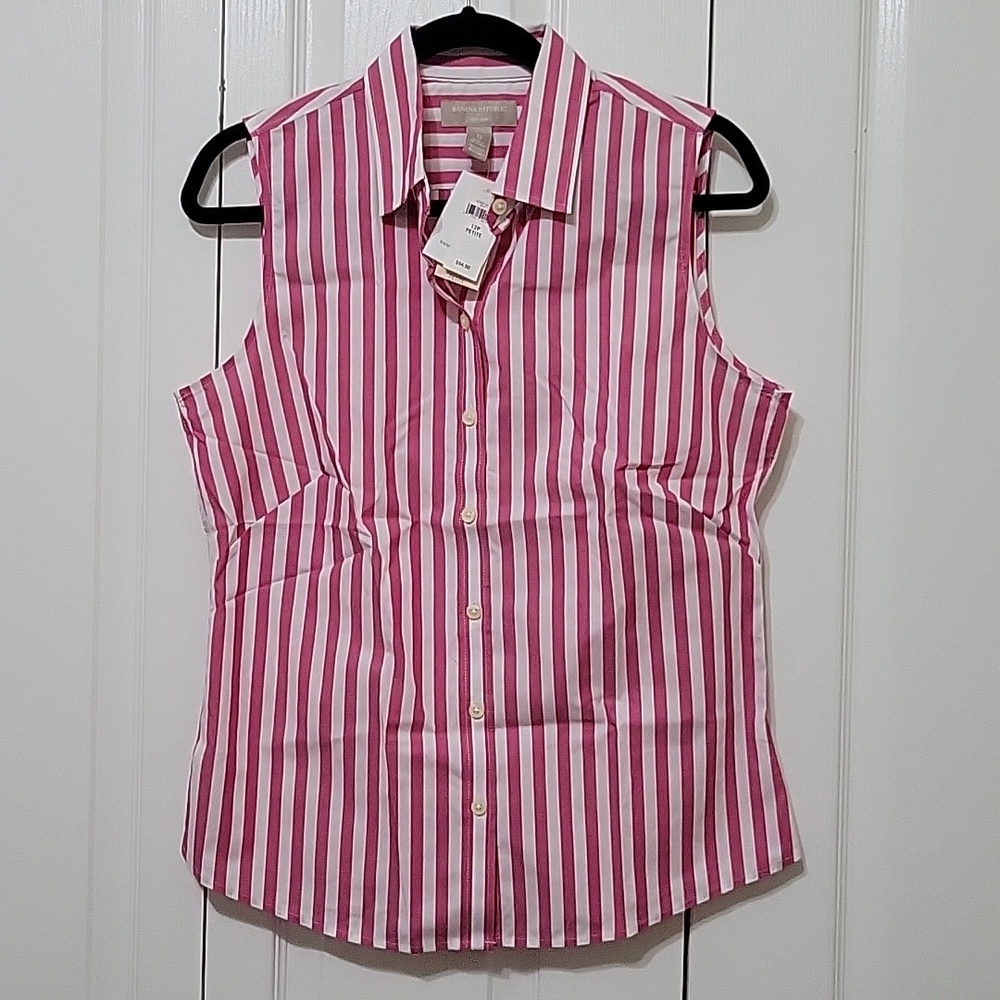Sleeveless Button Down Top Petite